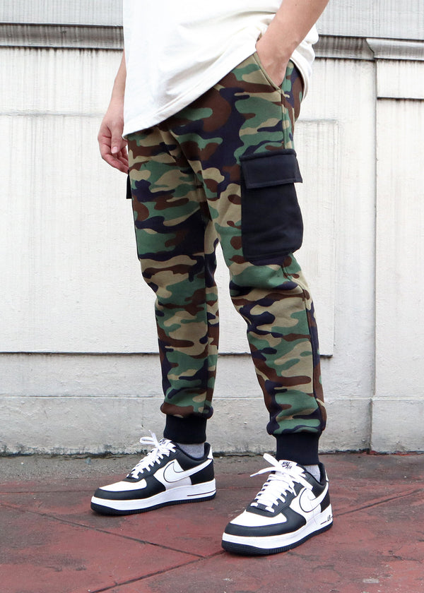 TMAC® Cargo Sweatpants (Camo)